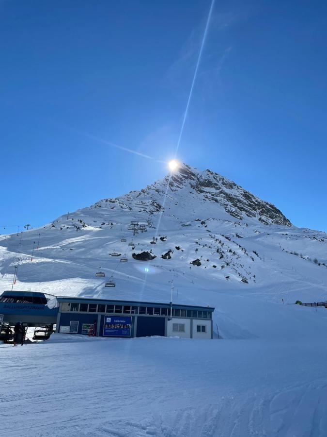 Haus Silvretta Apartment Galtuer Exterior photo